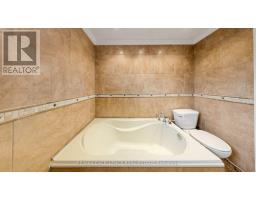 28 Glenvale Boulevard, Brampton, ON L6S1J1 Photo 30