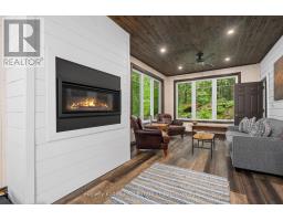 1059 Bona Vista Road, Lake Of Bays, ON P1H2J3 Photo 16
