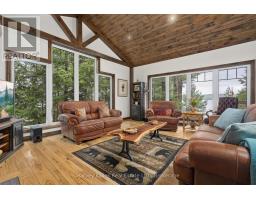 Family room - 1059 Bona Vista Road, Lake Of Bays, ON P1H2J3 Photo 6