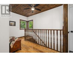 1059 Bona Vista Road, Lake Of Bays, ON P1H2J3 Photo 17