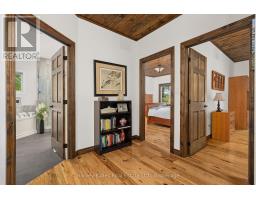 1059 Bona Vista Road, Lake Of Bays, ON P1H2J3 Photo 18
