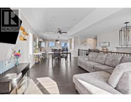 4pc Ensuite bath - 298 Welsh Avenue, Amherstburg, ON N9V4C8 Photo 6