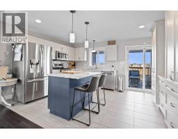 4pc Bathroom - 298 Welsh Avenue, Amherstburg, ON N9V4C8 Photo 8