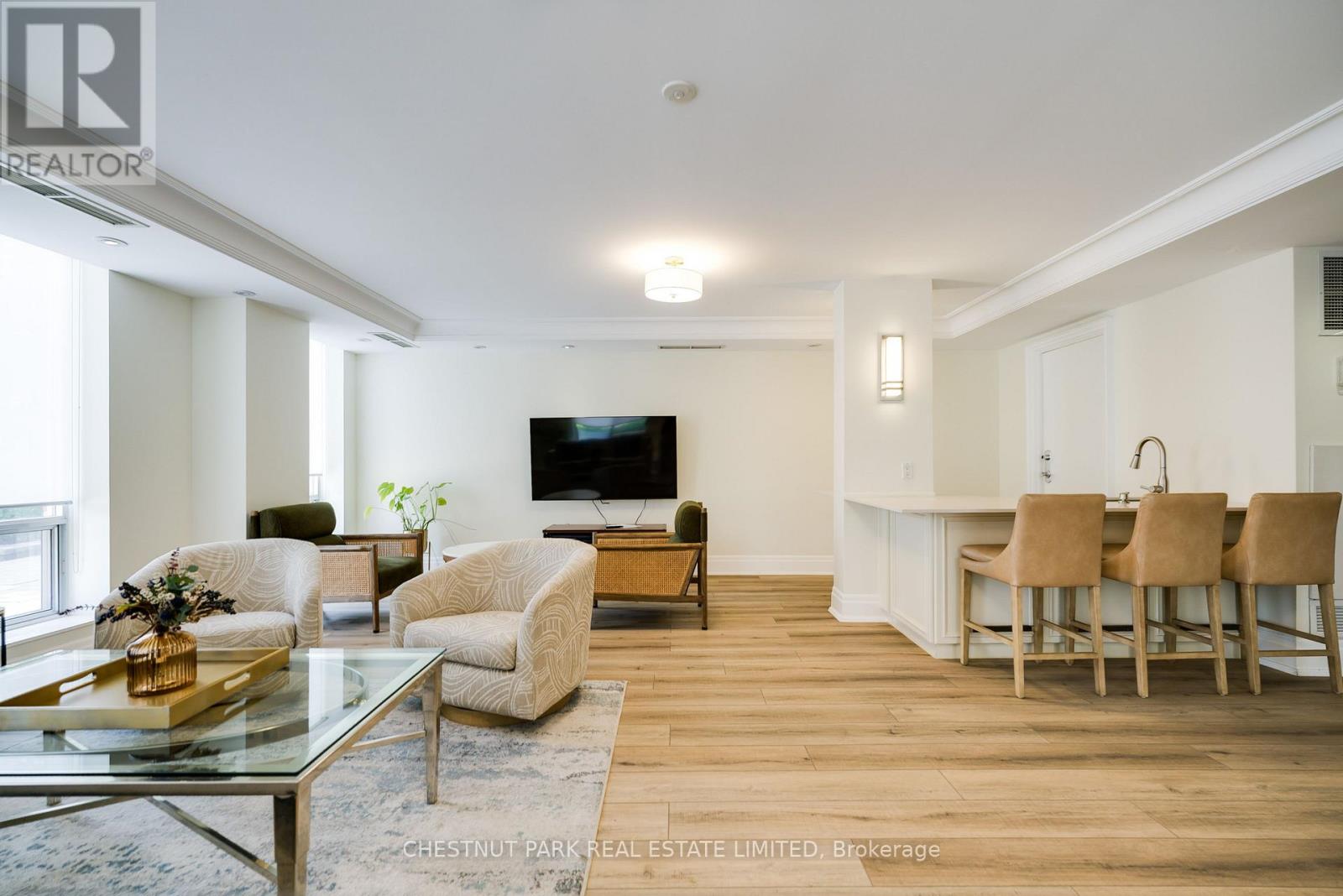 #115 455 ROSEWELL AVENUE - Image 22