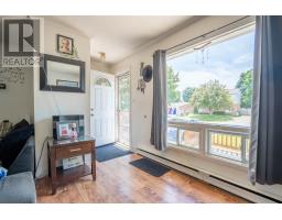 Recreation room - 38 Cambridge Pl, Sault Ste  Marie, ON P6A6E9 Photo 6