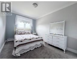 5 Elizabeth Avenue thumbnail 22