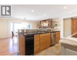 2pc Bathroom - 35 Horner Court Ne, Medicine Hat, AB T1C1M1 Photo 10