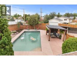 35 Horner Court Ne, Medicine Hat, AB T1C1M1 Photo 46