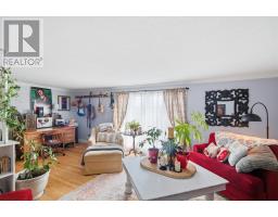 213 Pennywell Road thumbnail 19