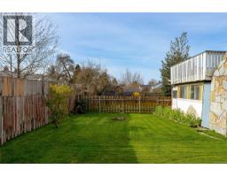 3155 Earl Grey St, Saanich, BC V9A1X1 Photo 39