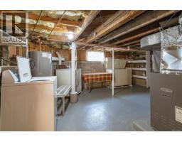 3155 Earl Grey St, Saanich, BC V9A1X1 Photo 29