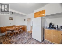 175 Pennywell Road thumbnail 16