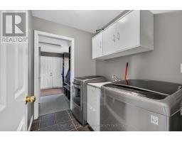 Mud room - 312 Beech Street, Lucan Biddulph, ON N0M2J0 Photo 14
