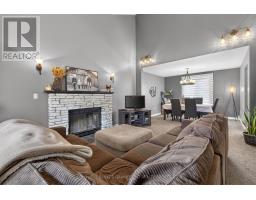 Foyer - 312 Beech Street, Lucan Biddulph, ON N0M2J0 Photo 8