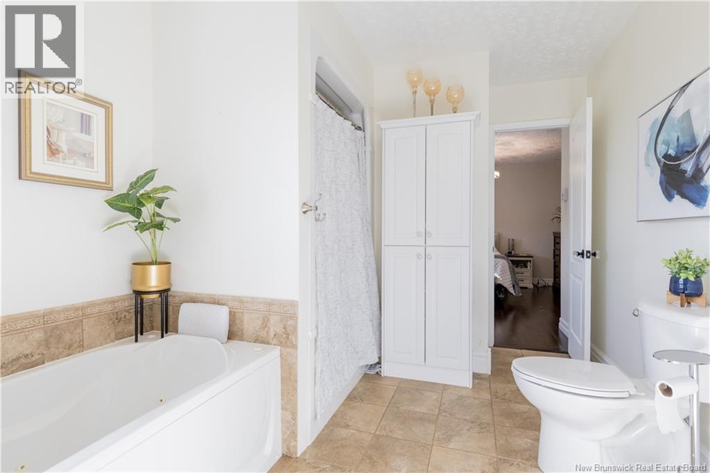 102 Plaisante Street - 20