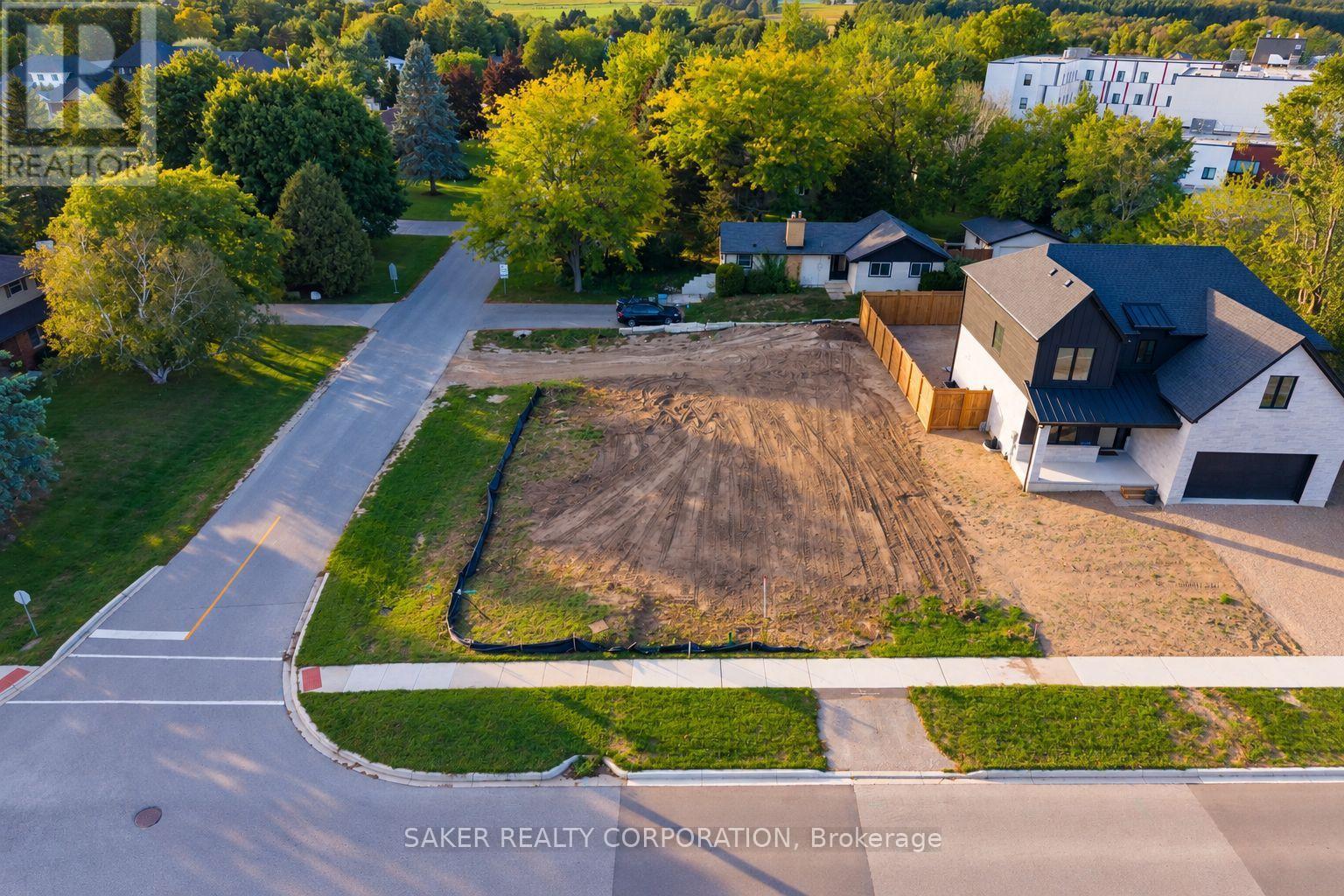 10056 Oxbow Drive, Middlesex Centre (Komoka), Ontario, N0L1R0, Middlesex Centre (Komoka), Ontario — photo 1 of 5