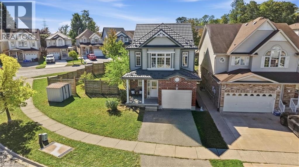 430 MOUNTAIN LAUREL Crescent — photo 3