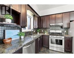 Dining room - 430 Mountain Laurel Crescent, Kitchener, ON N2E4B4 Photo 11