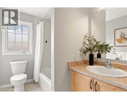 430 Mountain Laurel Crescent, Kitchener, ON N2E4B4 Photo 36