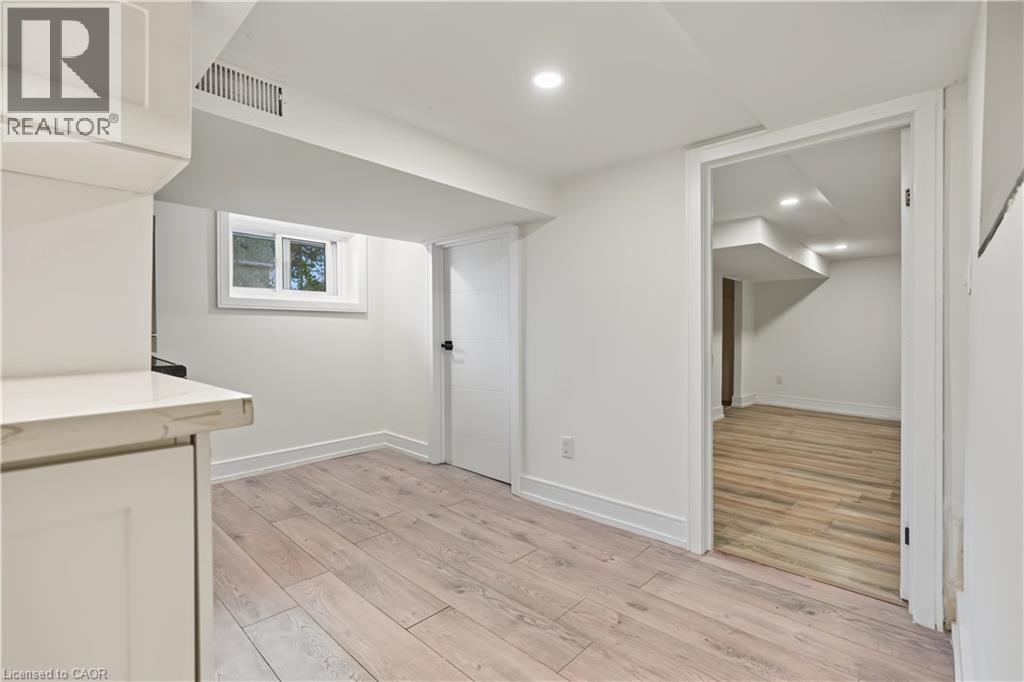 145 GAGE Avenue N - Image 37