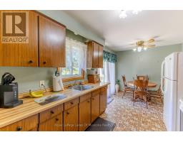 11 Pine Street, Bracebridge, ON P1L1L1 Photo 17