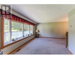 11 Pine Street, Bracebridge, ON P1L1L1 Photo 23