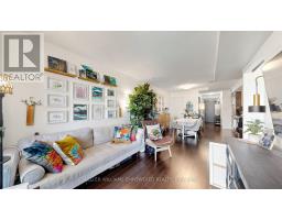 539 - 8 Telegram Mews, Toronto, ON M5V3Z5 Photo 10