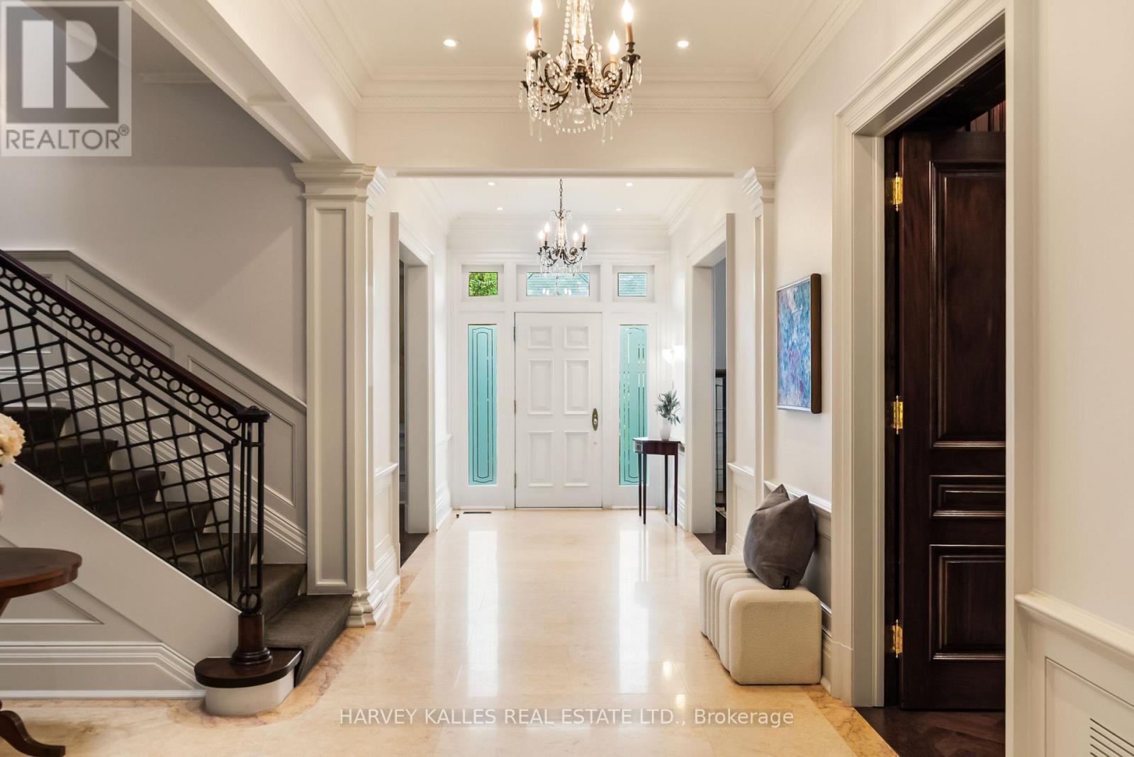 Photo of 250 FOREST HILL ROAD