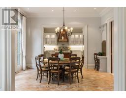 Sitting room - 250 Forest Hill Road, Toronto, ON M5P2N5 Photo 14