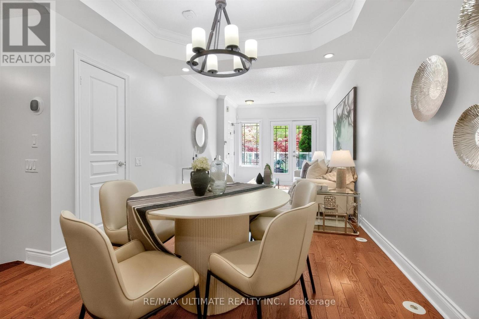 #4 70 BYNG AVENUE - 9