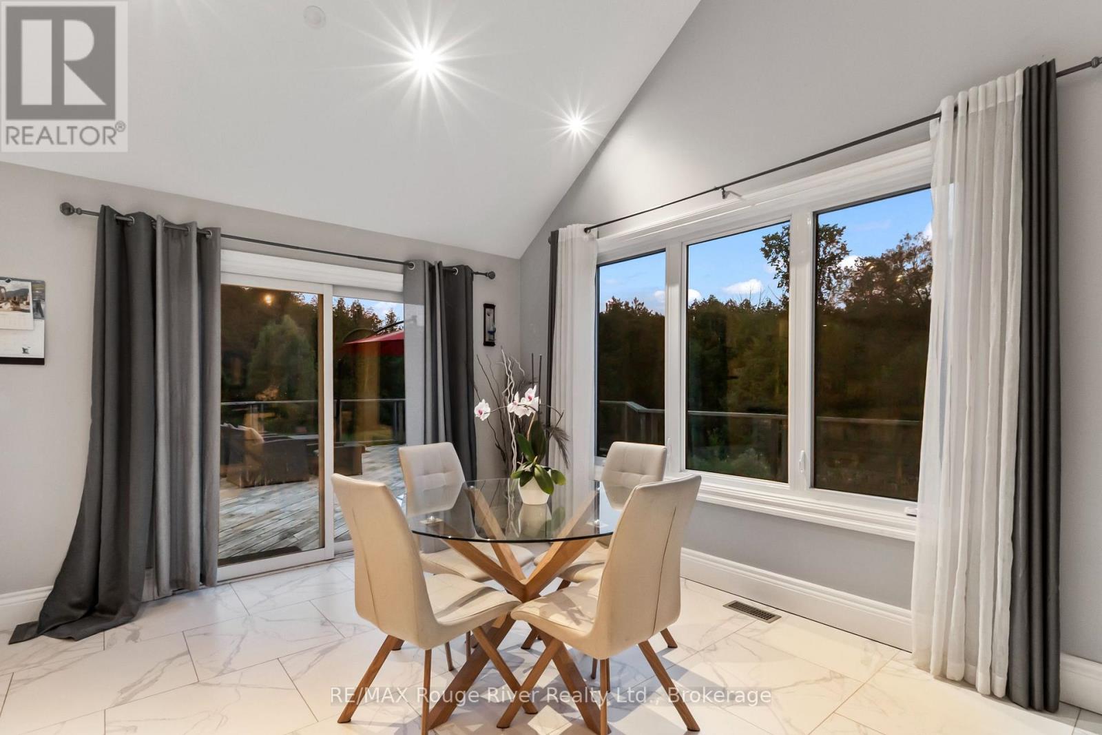 4500 OLD SCUGOG ROAD - 11