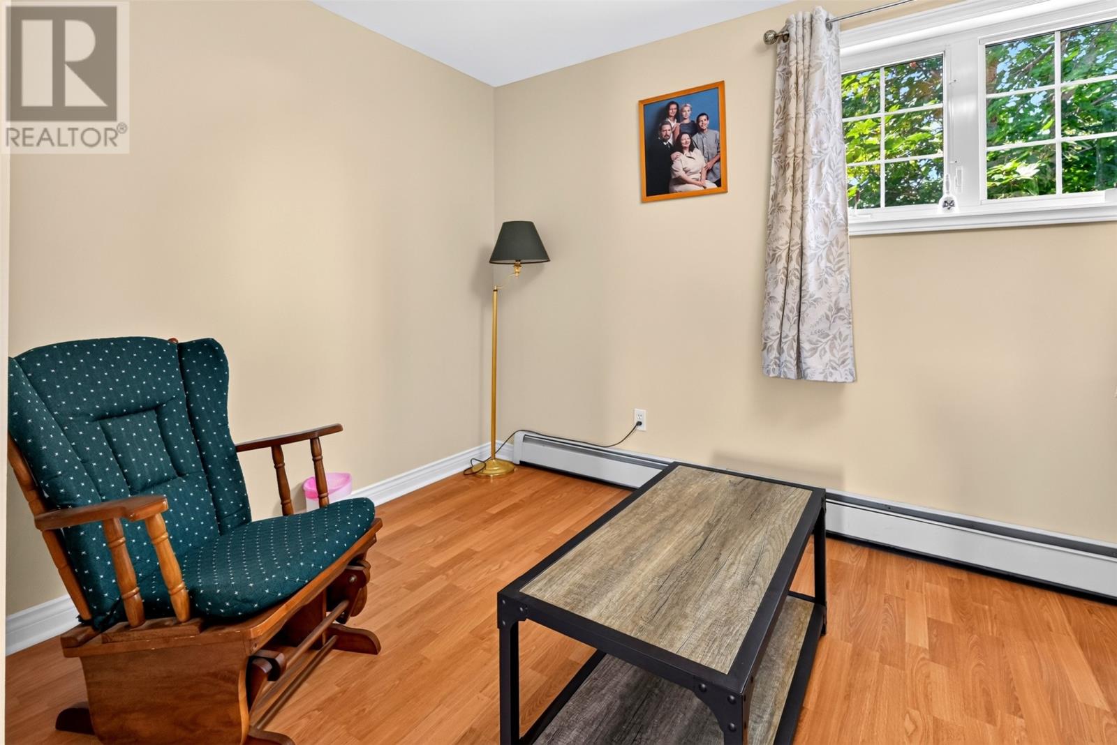 4 Parade Street - 17