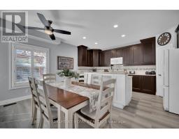 Laundry room - 75 Auburn Lane, Clarington, ON L1E2E9 Photo 10
