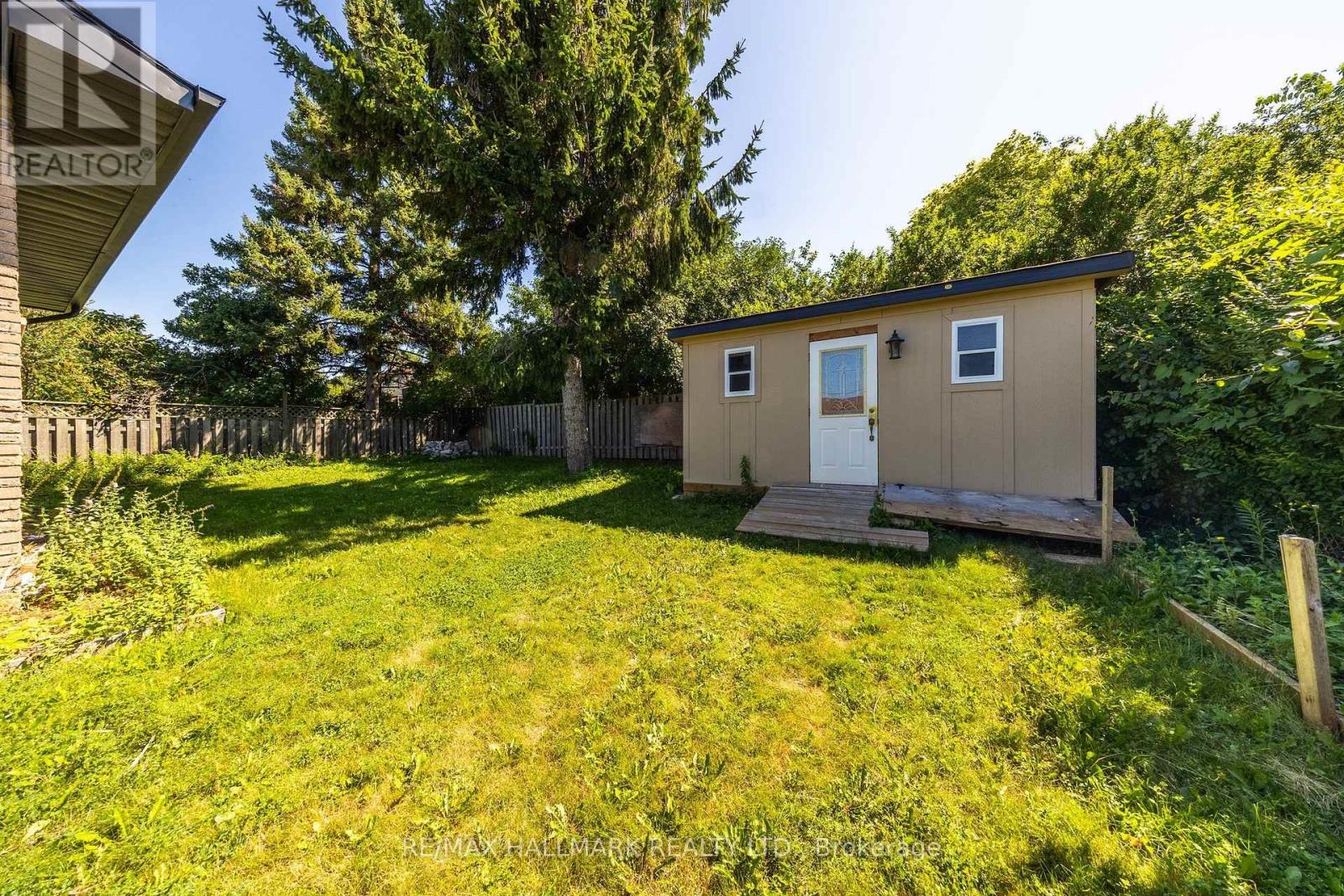 109 THICKSON ROAD S - 49