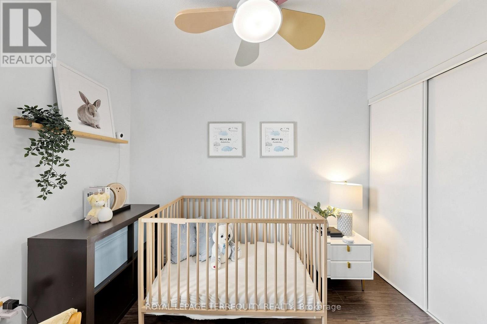 #50 735 SHEPPARD AVENUE - 32