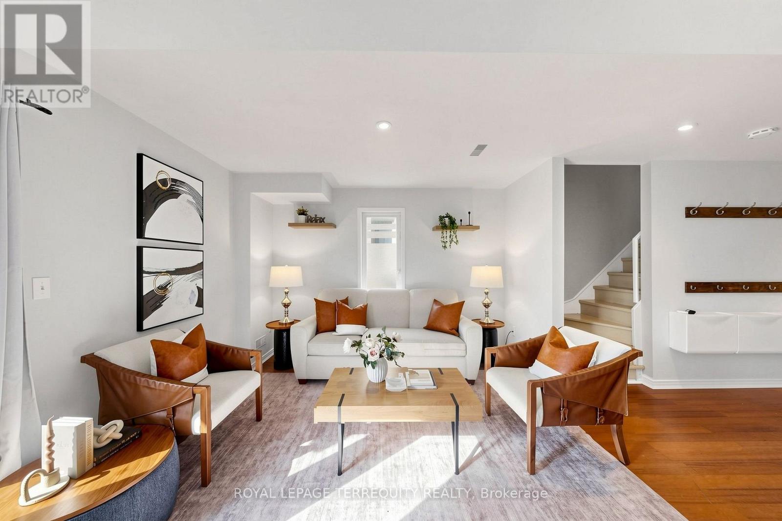 #50 735 SHEPPARD AVENUE - 42
