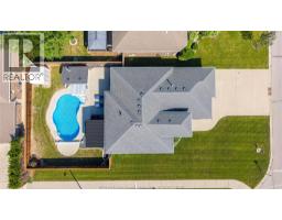 35 Marshwoods Boulevard, Kingsville, ON N9Y0A7 Photo 45