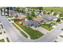 35 Marshwoods Boulevard, Kingsville, ON N9Y0A7 Photo 48