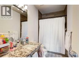 2, 1934 36 Street Sw, Calgary, AB T3E2Y9 Photo 18