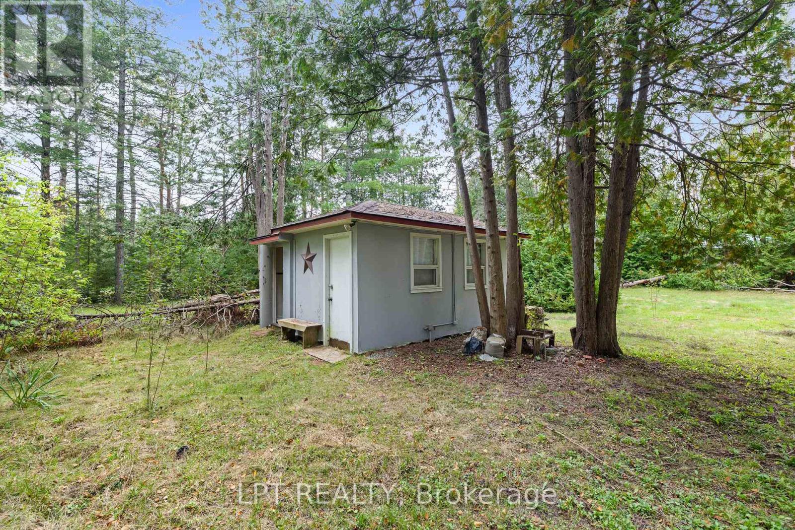 36 NURME AVENUE - 4