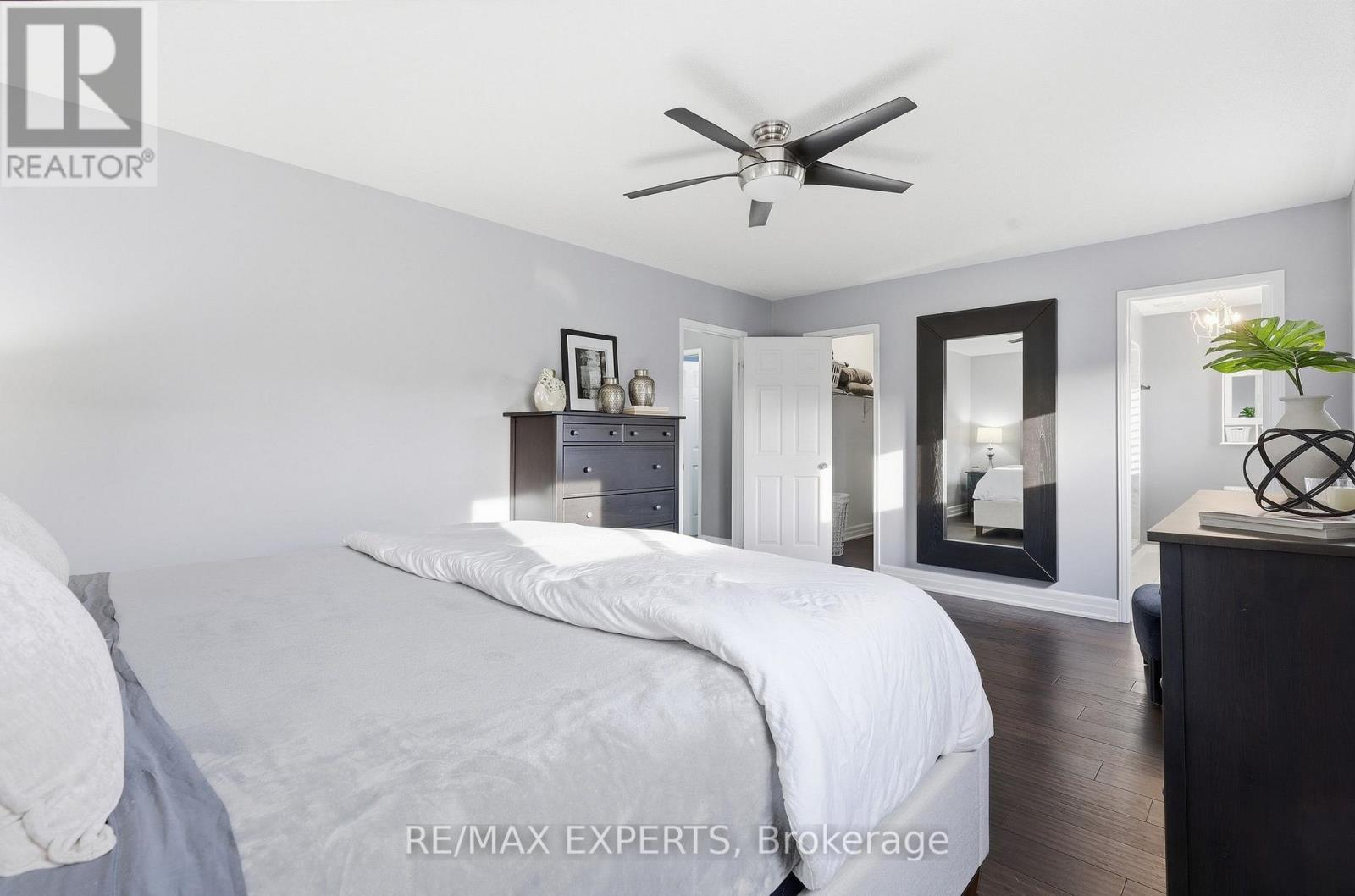 323 Langford Boulevard, Bradford West Gwillimbury photo 17