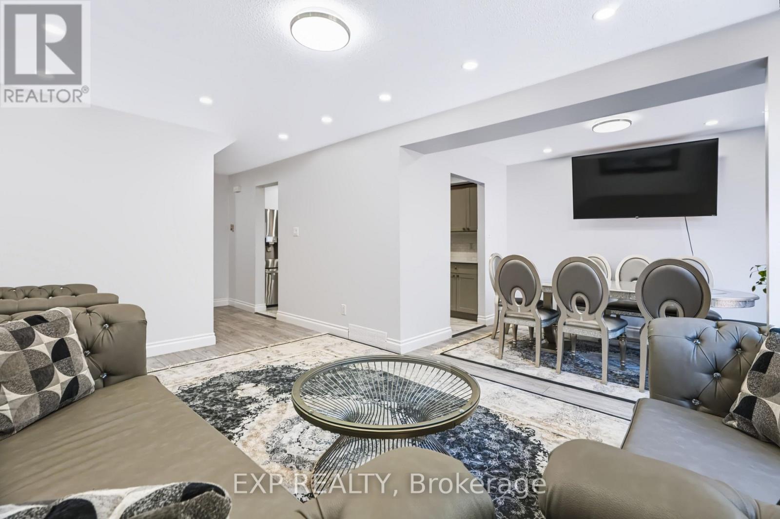 #2 2669 SOUTHVALE CRESCENT E - 12
