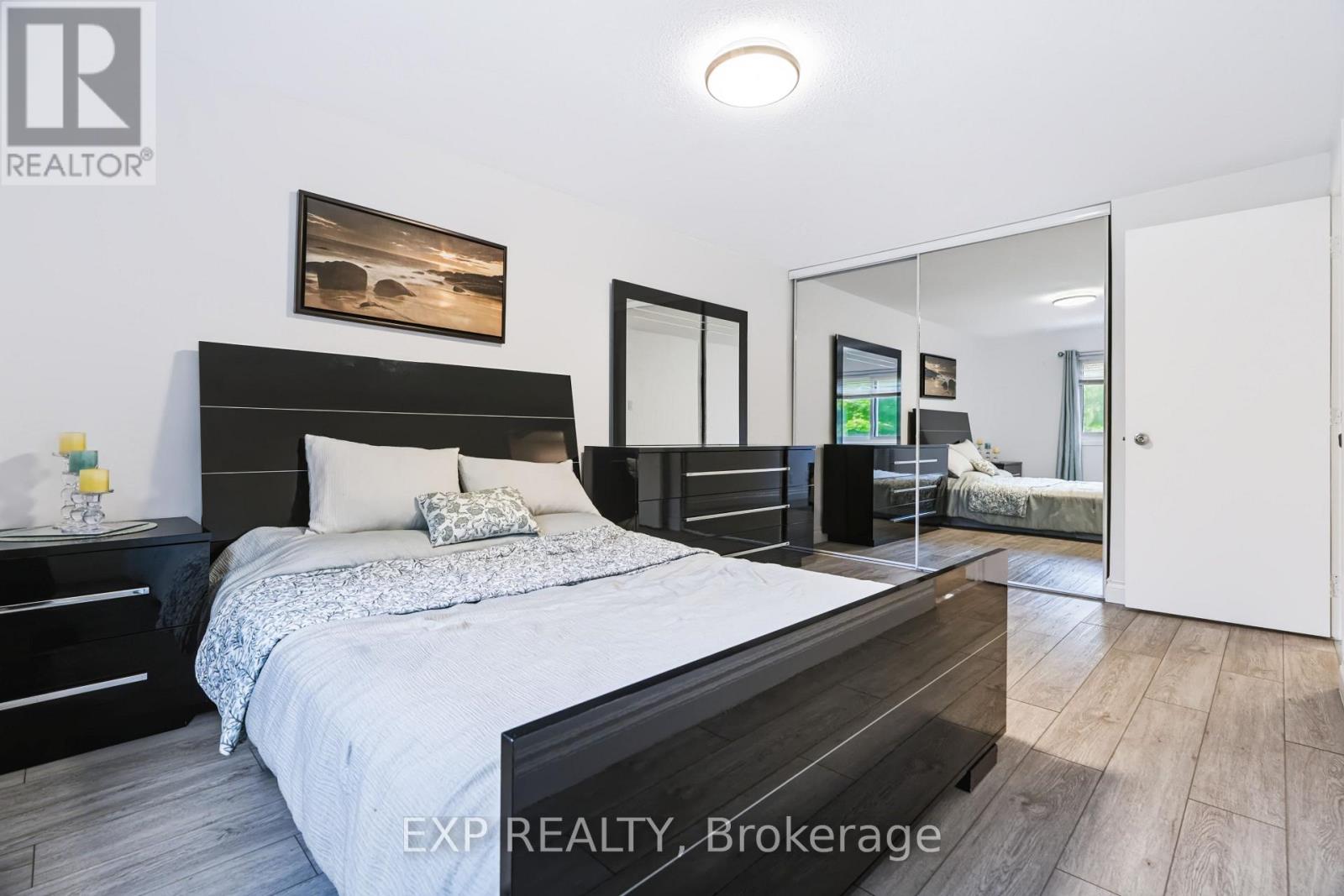 #2 2669 SOUTHVALE CRESCENT E - 33