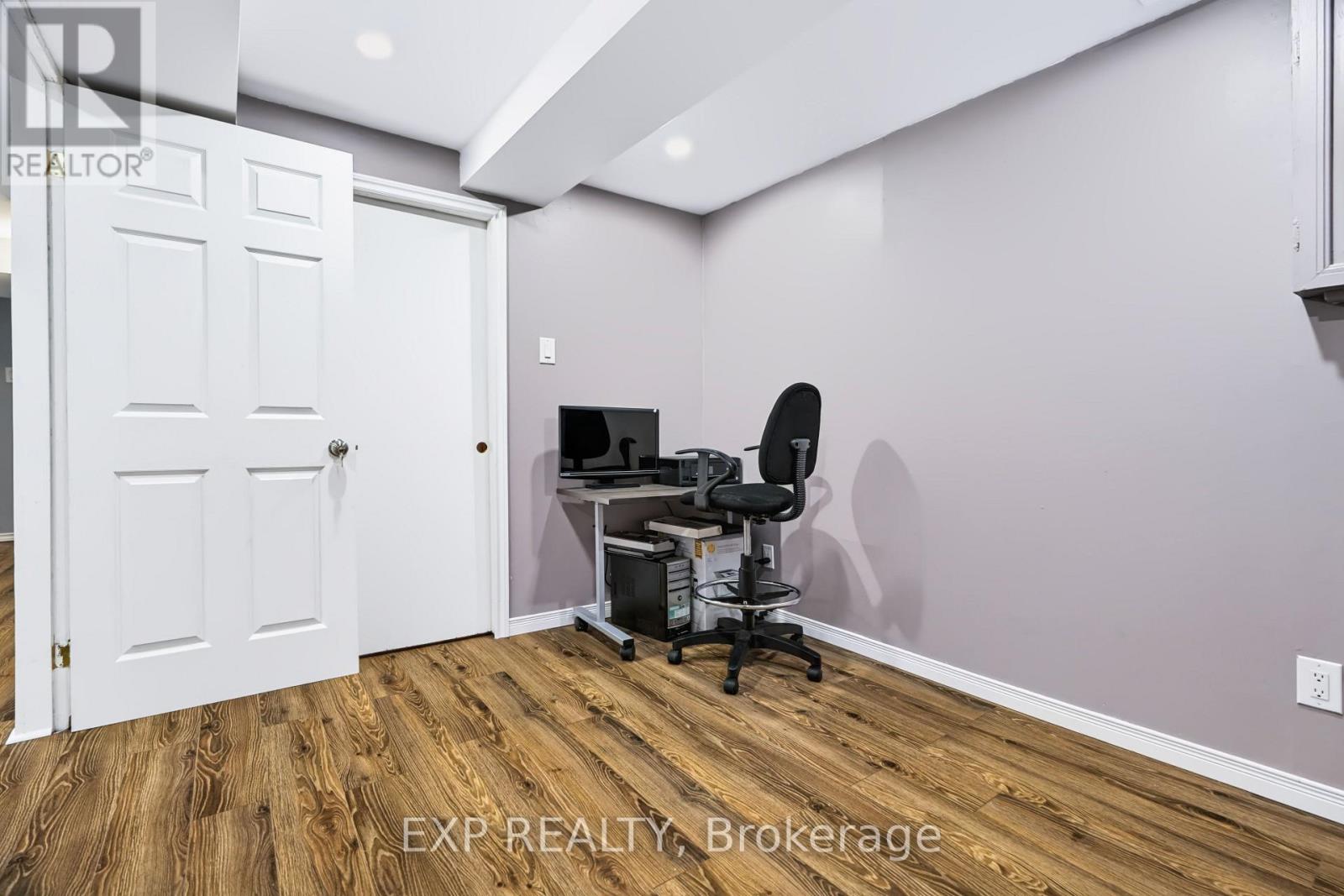 #2 2669 SOUTHVALE CRESCENT E - 39