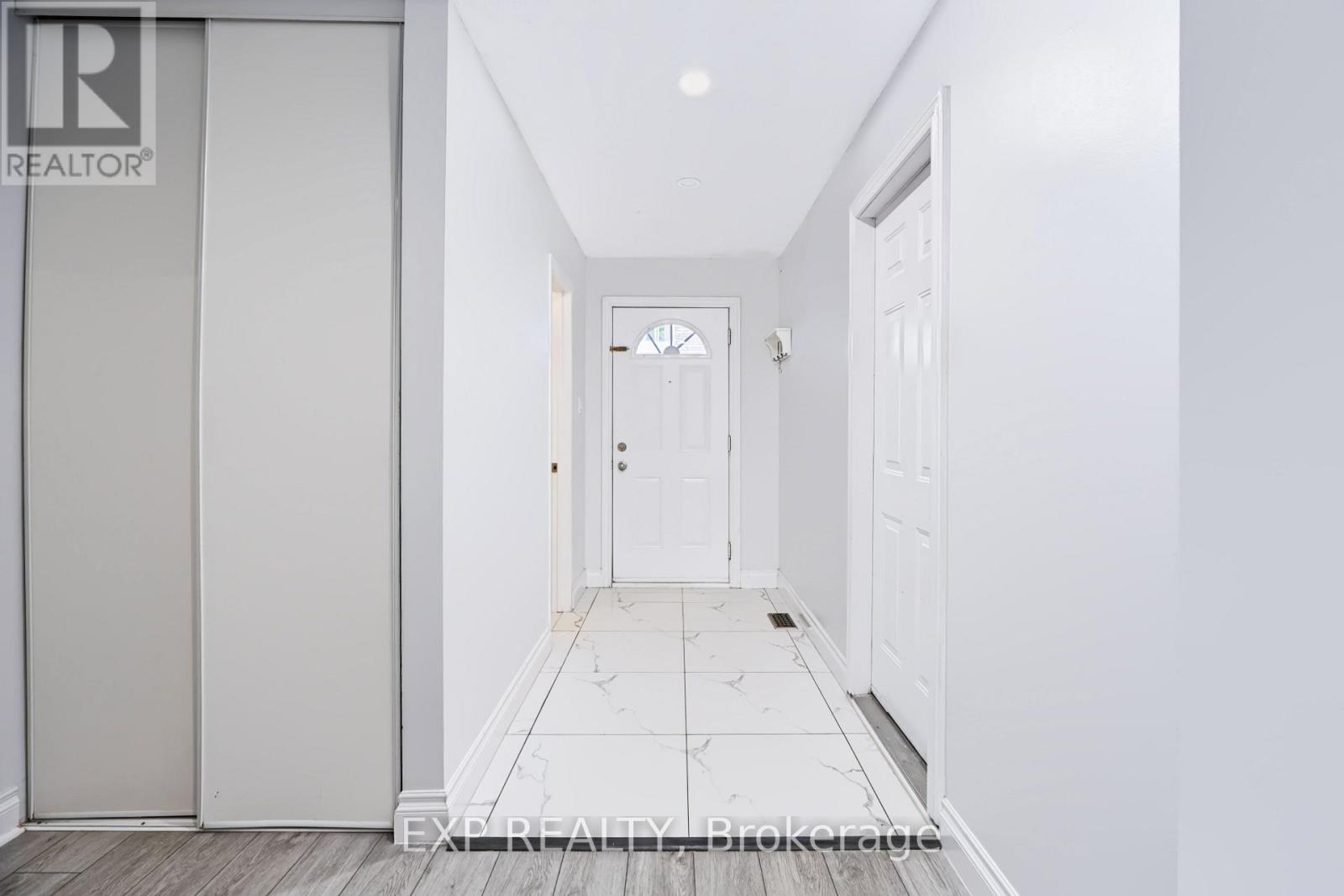 #2 2669 SOUTHVALE CRESCENT E - 4
