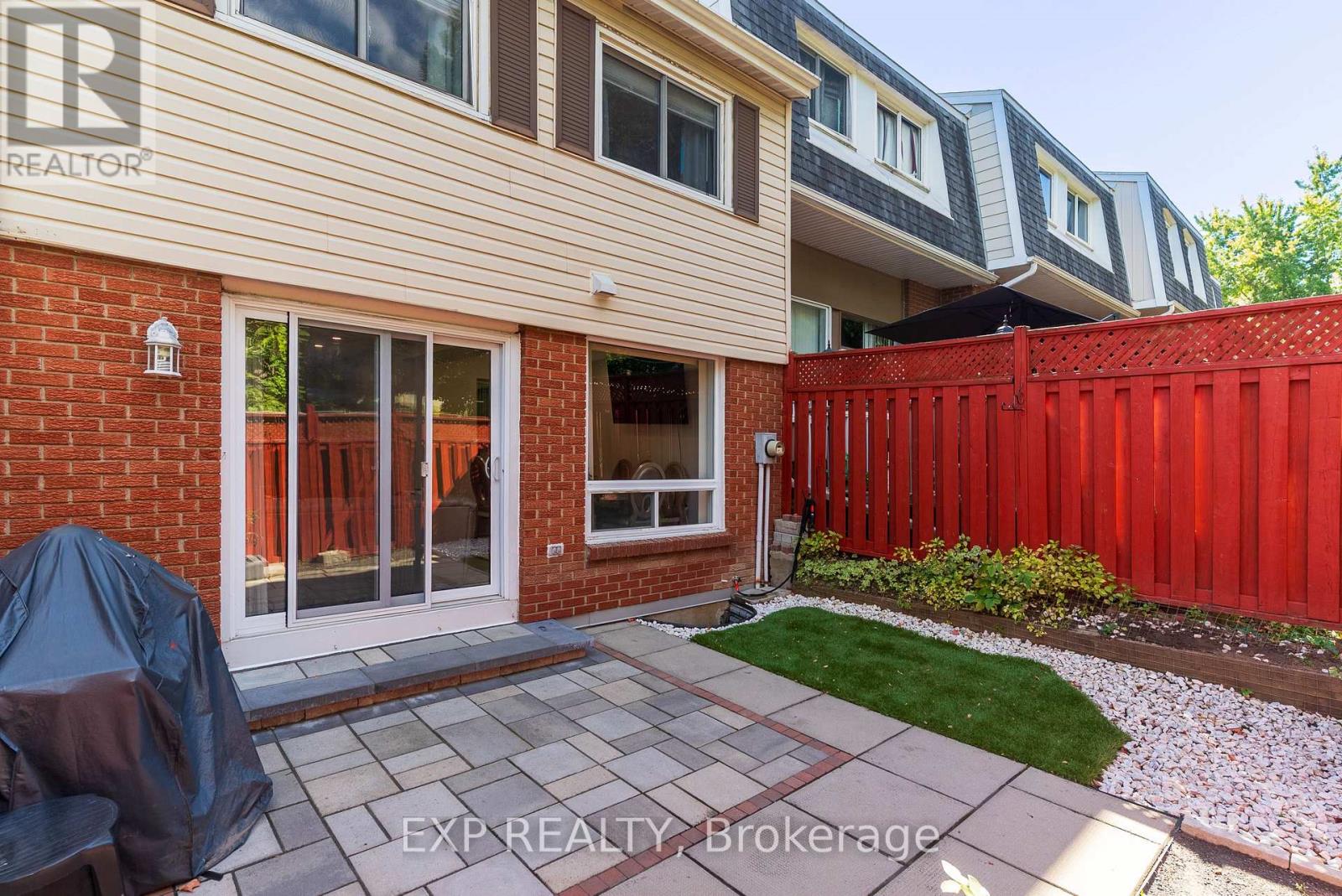 #2 2669 SOUTHVALE CRESCENT E - 45