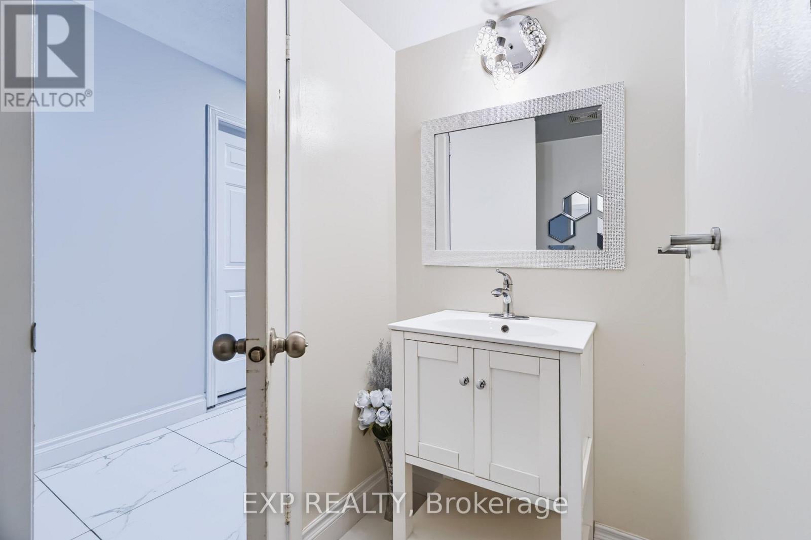 #2 2669 SOUTHVALE CRESCENT E - 5