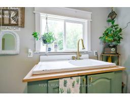 3267 Albany Street, Severn, ON L0K2B0 Photo 9