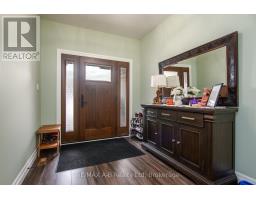 Foyer - 172 Hooper Street, St  Marys, ON N4X0C1 Photo 9