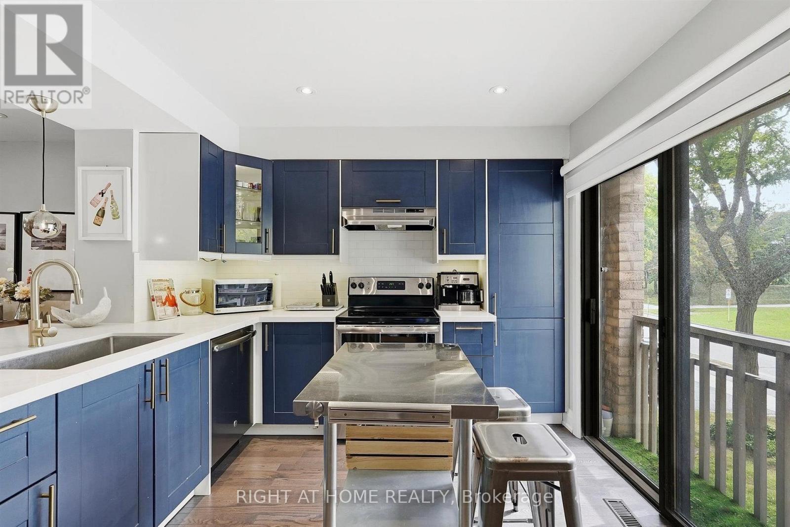 #45 4101 WESTMINSTER PLACE - 16